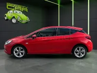 Usado Opel Astra Dynamic 136 CV (100 kW) 2016 Rojo Berlina
