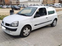 Usado Renault Clio II Expression 60 CV (44 kW) 2003 Blanco Berlina