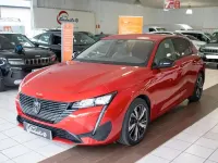 Usado Peugeot 308 Allure 130 CV (95 kW) 2023 Rojo Berlina