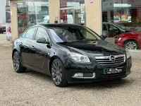 Usado Opel Insignia Cosmo 160 CV (117 kW) 2011 Negro Berlina