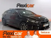 Usado Kia ProCeed GT-Line 140 CV (102 kW) 2019 Negro Familiar