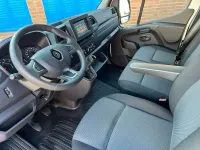Usado Renault Master 150 CV (110 kW) 2023 Blanco Monovolumen