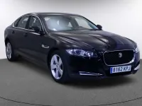 Usado Jaguar XF Prestige 179 CV (131 kW) 2018 Negro Berlina