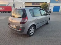 Usado Renault Scénic Authentique 120 CV (88 kW) 2004 Gris / plata Monovolumen