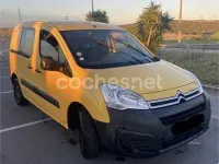 Usado Citroën Berlingo Live 100 CV (73 kW) 2018 Amarillo Monovolumen