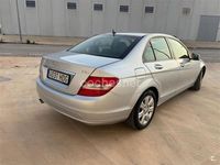 Usado Mercedes C200 136 CV (100 kW) 2011 Gris / plata Berlina
