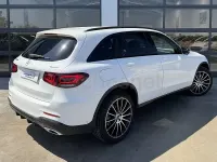 Usado Mercedes GLC220 194 CV (142 kW) 2021 Blanco SUV