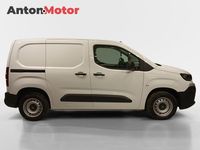Usado Citroën Berlingo 100 CV (73 kW) 2024 Blanco Monovolumen