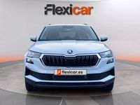 Usado Skoda Karoq Selection 150 CV (110 kW) 2024 Blanco SUV