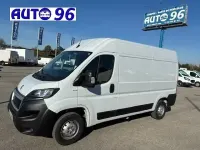 Usado Peugeot Boxer 140 CV (102 kW) 2023 Blanco Van