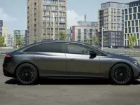 Nuevo Mercedes EQE350 AMG 234 kW (319 CV) 2026 Azul Berlina