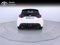 Usado Toyota Yaris Hybrid Style 116 CV (85 kW) 2022 Blanco Berlina