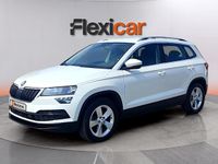 Usado Skoda Karoq Ambition 150 CV (110 kW) 2022 Blanco SUV