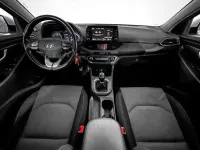Usado Hyundai i30 120 CV (88 kW) 2022 Azul Berlina