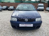 Usado VW Polo Conceptline 64 CV (47 kW) 2001 Azul Berlina