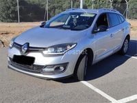 Usado Renault Mégane GrandTour LIMITED 110 CV (80 kW) 2015 Gris / plata Familiar