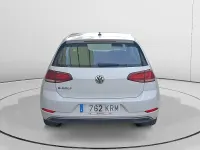 Usado VW Golf VII 100 kW (136 CV) 2018 Blanco