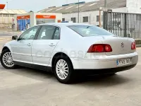 Usado VW Phaeton 240 CV (176 kW) 2010 Gris / plata Berlina
