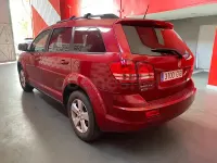 Usado Dodge Journey SXT 140 CV (102 kW) 2010 Rojo SUV