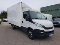 Usado Iveco Daily 136 CV (100 kW) 2018 Van