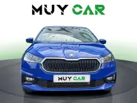Usado Skoda Fabia Essence 80 CV (58 kW) 2024 Azul Utilitario