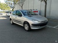 Usado Peugeot 206 70 CV (51 kW) 2003 Gris / plata Berlina