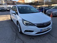 Usado Opel Astra Dynamic 110 CV (80 kW) 2019 Blanco Familiar