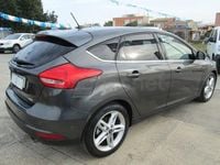 Usado Ford Focus Titanium 150 CV (110 kW) 2018 Gris / plata Berlina