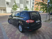 Usado Ford Galaxy Titanium 150 CV (110 kW) 2017 Negro Monovolumen