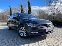 Usado VW Passat Business 122 CV (89 kW) 2021 Gris Familiar