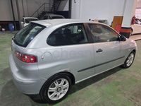 Usado Seat Ibiza Reference 64 CV (47 kW) 2005 Gris / plata Utilitario