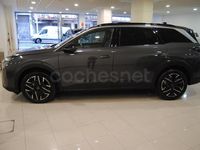 Usado Peugeot 5008 Allure 136 CV (100 kW) 2025 Gris / plata SUV