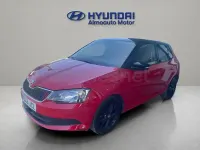 Usado Skoda Fabia Ambition 60 CV (44 kW) 2015 Rojo Berlina