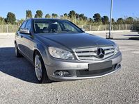 Usado Mercedes C200 Avantgarde 136 CV (100 kW) 2008 Gris / plata Familiar