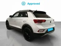 Usado VW T-Roc 110 CV (80 kW) 2024 Blanco SUV