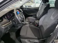 Usado Skoda Octavia Ambition 131 CV (96 kW) 2022 Gris Utilitario