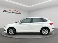Usado Skoda Scala Ambition 110 CV (80 kW) 2021 Blanco Utilitario