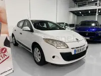 Usado Renault Mégane Authentique 85 CV (62 kW) 2010 Blanco Berlina