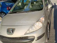 Usado Peugeot 207 75 CV (55 kW) 2007 Beige Berlina