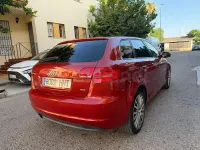 Usado Audi A3 Sportback Ambition 140 CV (102 kW) 2012 Granate Utilitario