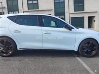 Usado Cupra Leon 150 CV (110 kW) 2023 Blanco Berlina
