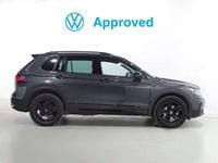 Usado VW Tiguan Sportline 150 CV (110 kW) 2023 Gris / plata SUV