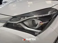 Usado Toyota Yaris Hybrid Active 100 CV (73 kW) 2020 Blanco Berlina