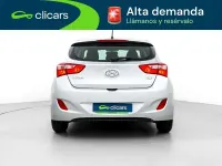 Usado Hyundai i30 101 CV (74 kW) 2016 Gris Utilitario