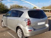 Usado Toyota Corolla Verso Sol 116 CV (85 kW) 2005 Gris / plata Monovolumen