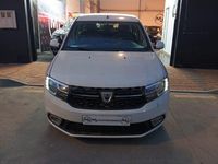 Usado Dacia Sandero Comfort 90 CV (66 kW) 2019 Blanco Utilitario