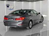 Usado BMW 520 Comfort Edition 190 CV (139 kW) 2017 Gris / plata Berlina