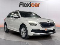 Usado Skoda Kamiq Ambition 110 CV (80 kW) 2021 Blanco SUV