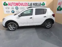 Usado Dacia Sandero Stepway Ambiance 90 CV (66 kW) 2018 Blanco Berlina