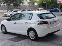 Usado Peugeot 308 Access 100 CV (73 kW) 2016 Blanco Berlina